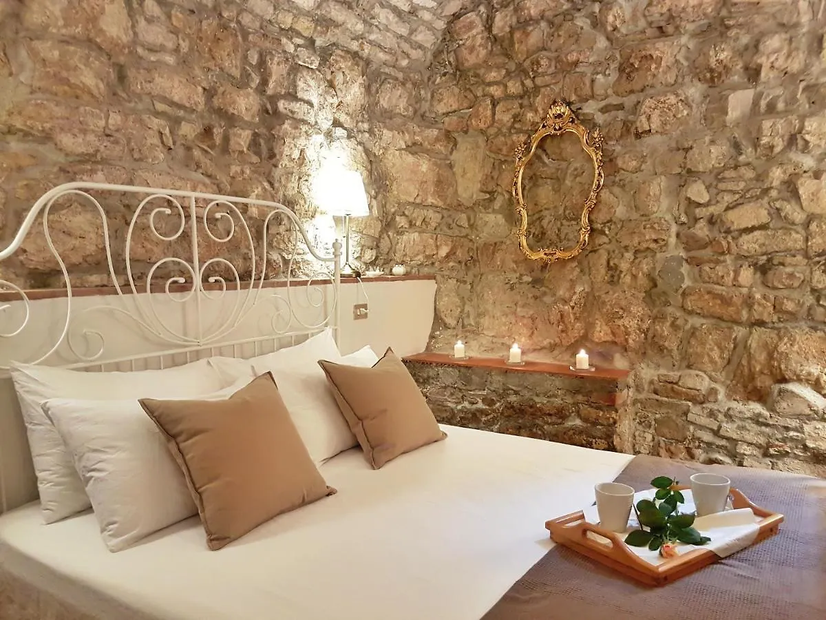 La Rosa Dei Vespucci Historic Apartments Greve in Chianti