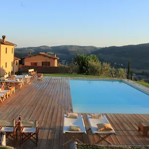 I Veroni - And Wine Cellar Farm stay